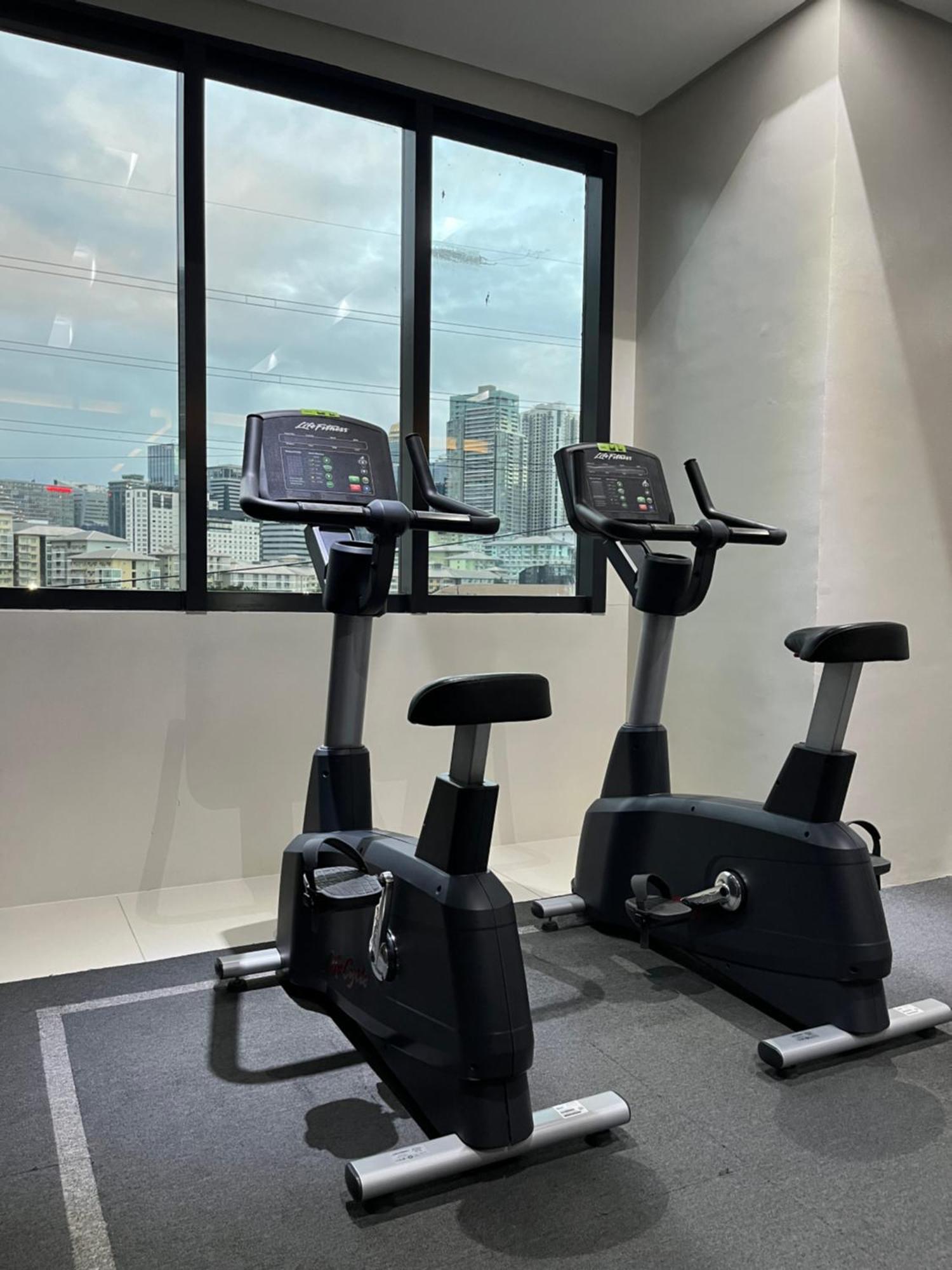 Hotel101 - Fort Taguig Extérieur photo