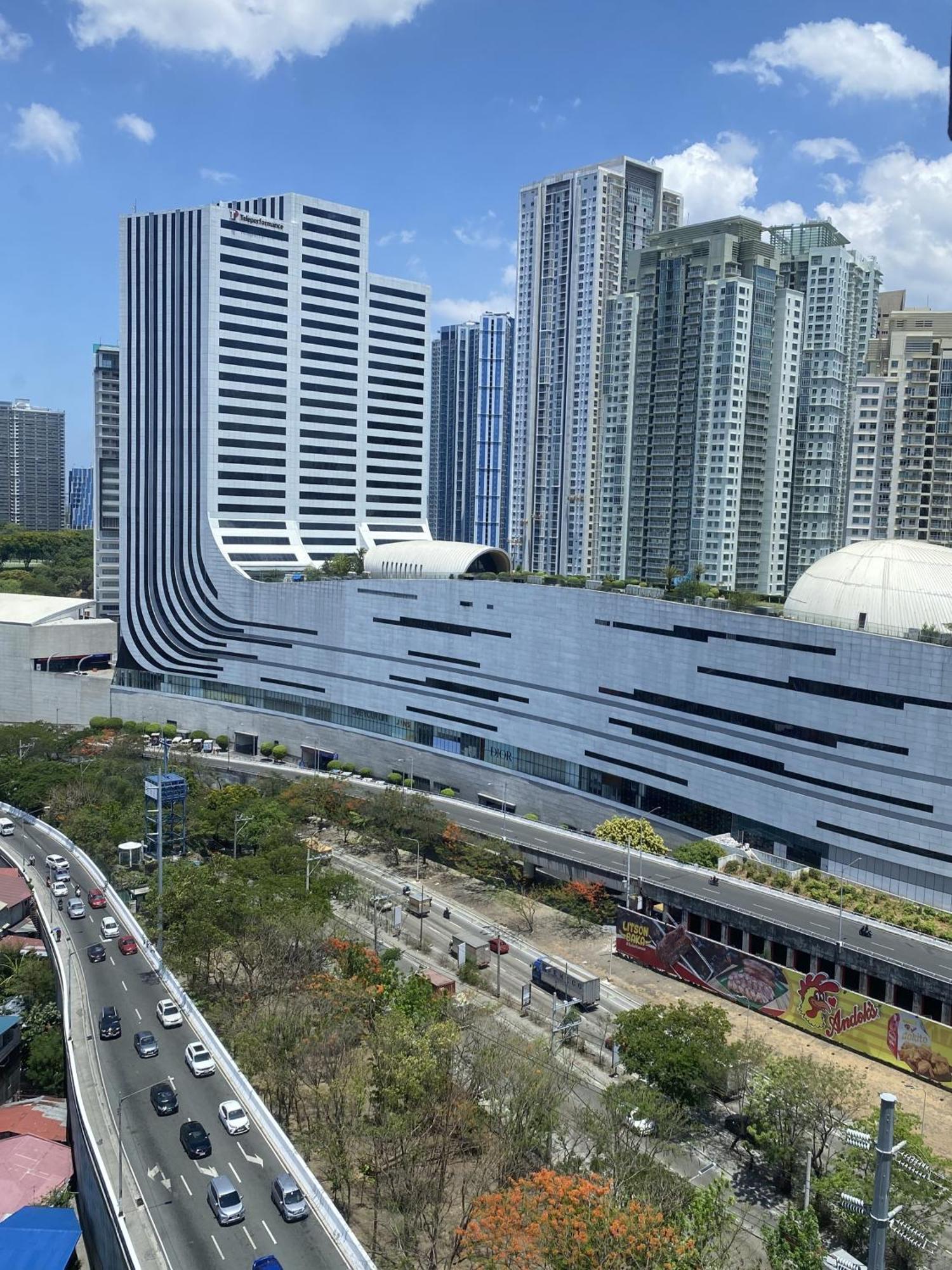Hotel101 - Fort Taguig Extérieur photo